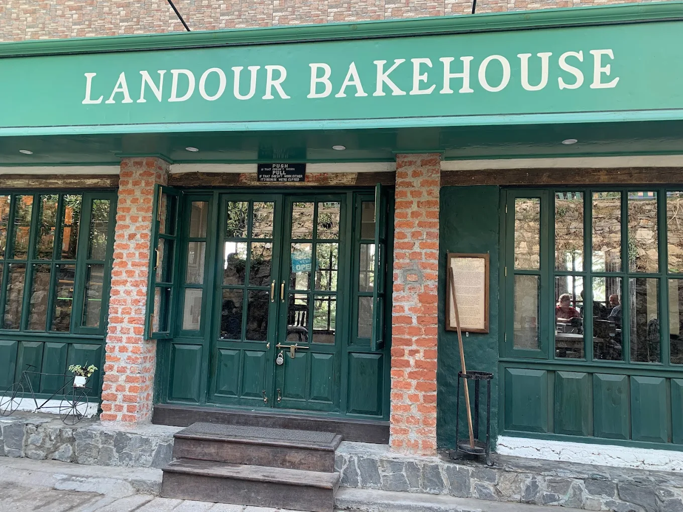 Landour Bakehouse – Popular Café & Bakery in Mussoorie, Uttarakhand
